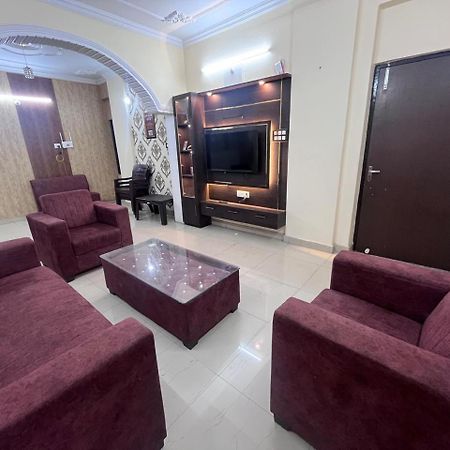 Kashi Anadam Bnb Варанаси Екстериор снимка
