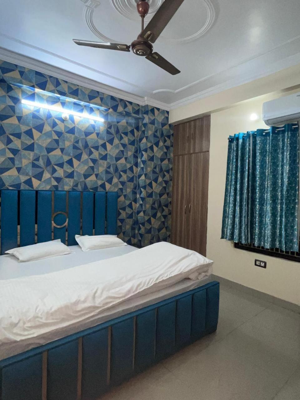 Kashi Anadam Bnb Варанаси Екстериор снимка
