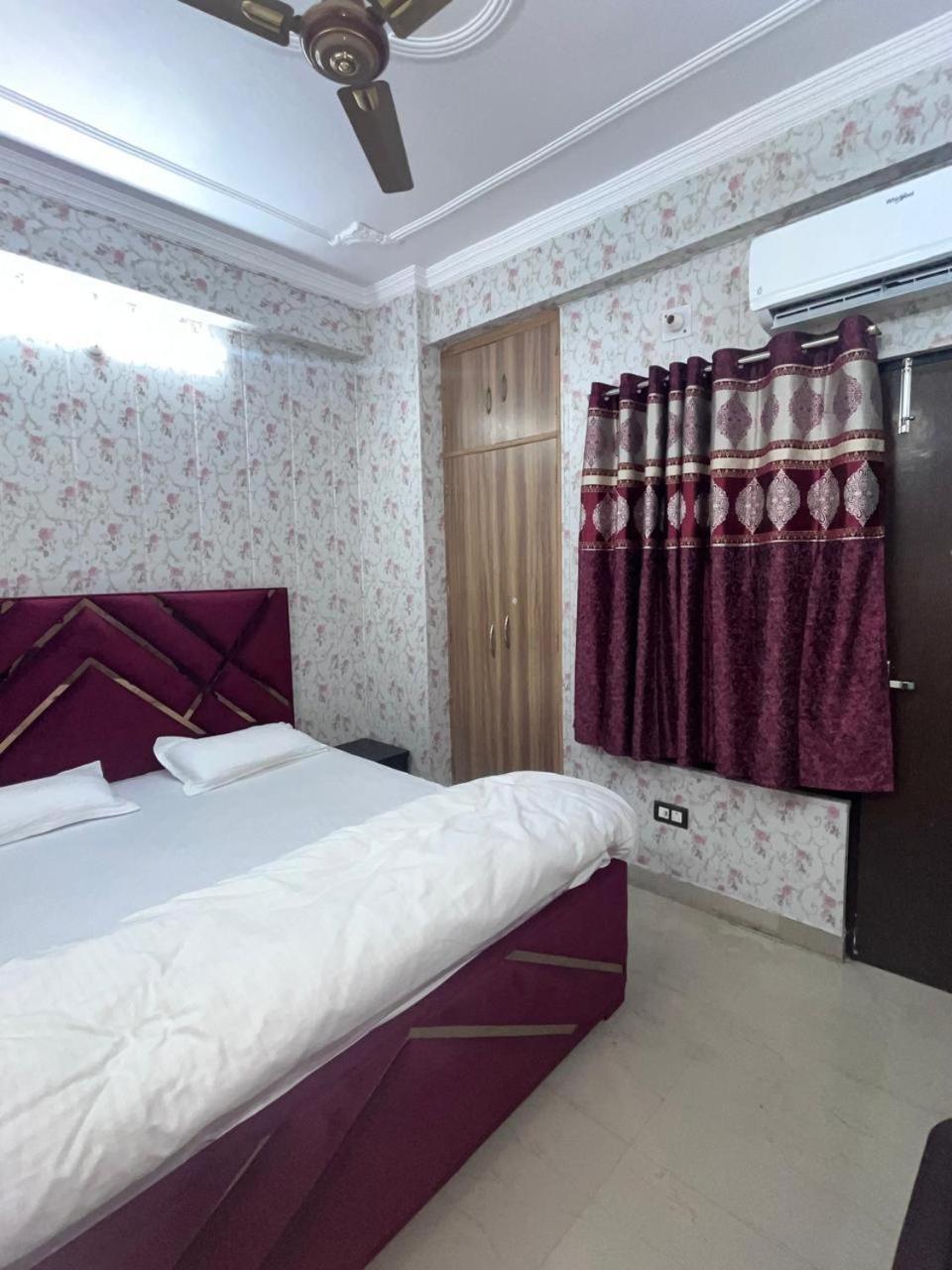 Kashi Anadam Bnb Варанаси Екстериор снимка