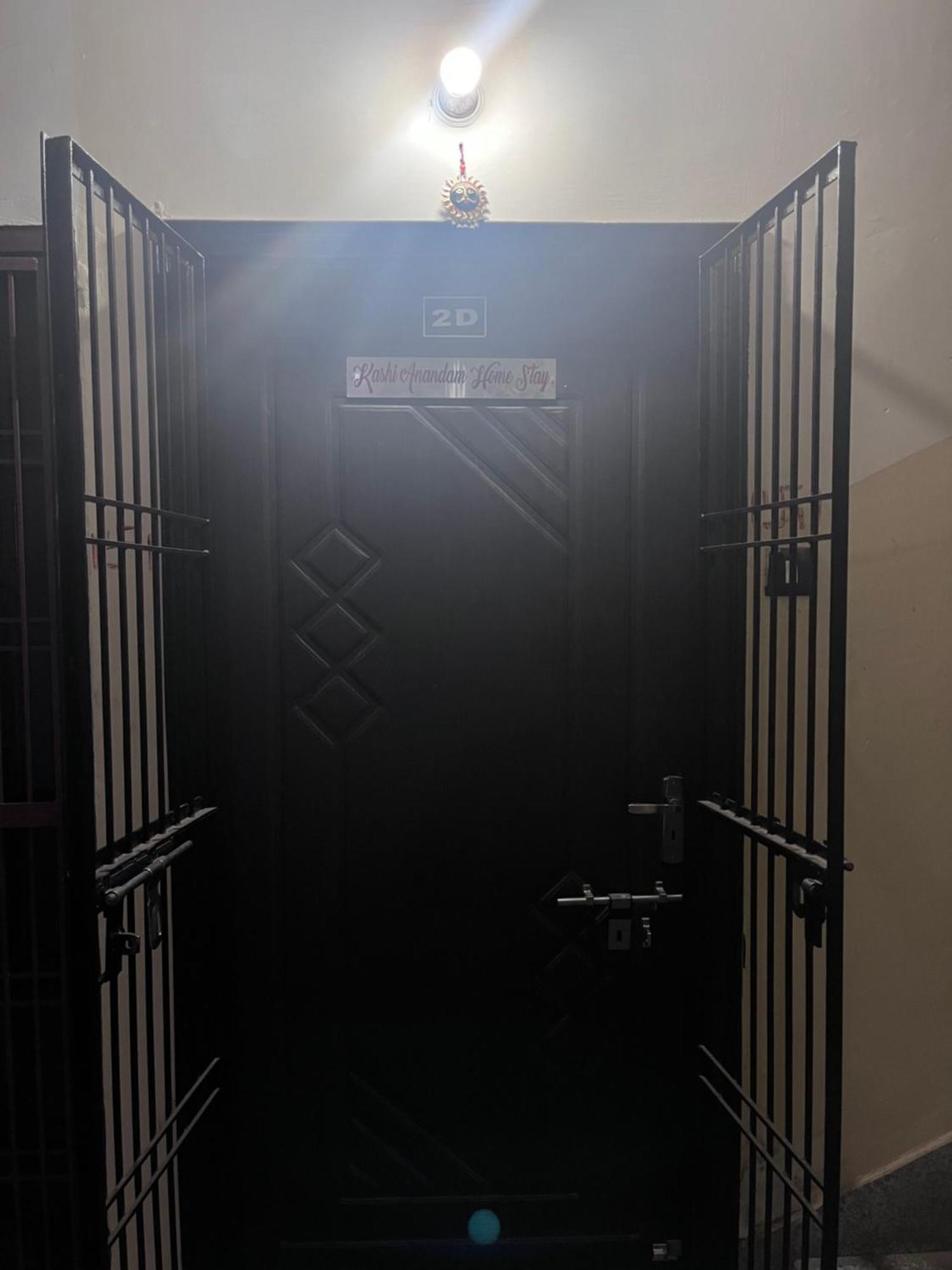 Kashi Anadam Bnb Варанаси Екстериор снимка