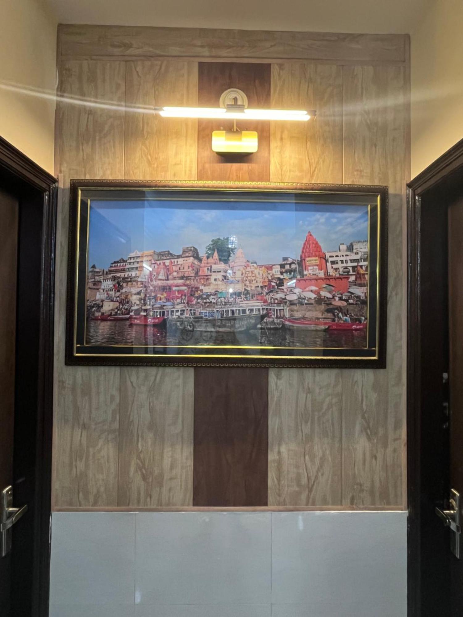 Kashi Anadam Bnb Варанаси Екстериор снимка