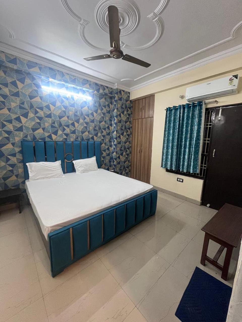 Kashi Anadam Bnb Варанаси Екстериор снимка